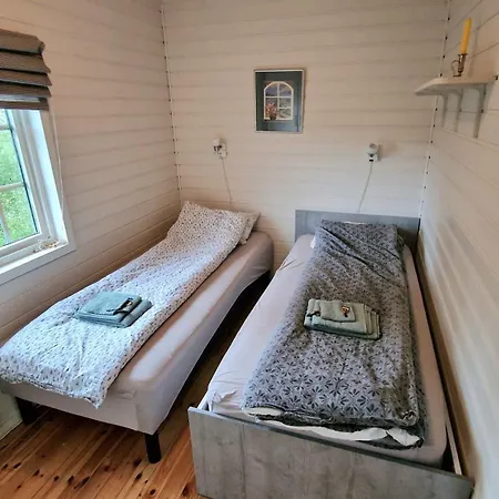 Trivelig I Senja. Casa de Férias