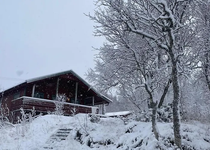 Trivelig I Senja. Сasa de vacaciones